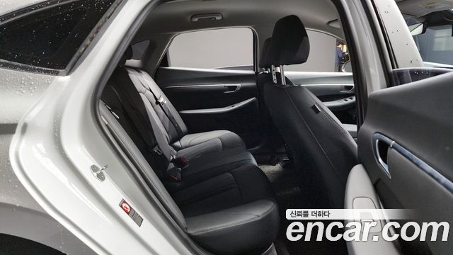 Hyundai Sonata (DN8) 2.0 Premium 2021 — фото 11