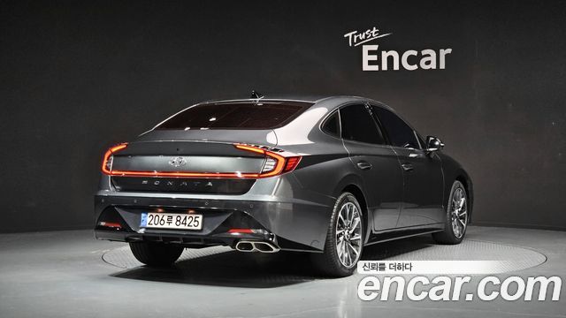 Hyundai Sonata (DN8) 1.6 Turbo Premium Plus 2023 — фото 2