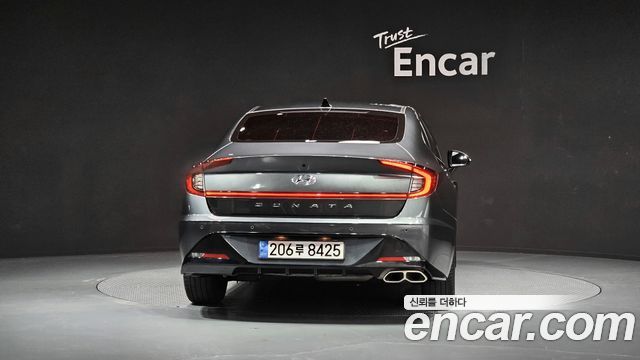 Hyundai Sonata (DN8) 1.6 Turbo Premium Plus 2023 — фото 4