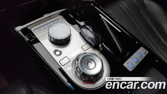 Genesis G80 (RG3) Gasoline 2.5 Turbo 2WD 2025 — фото 9