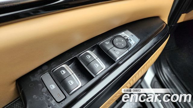 Kia Carnival (IV) Gasoline 11-Seater Prestige 2023 — фото 16