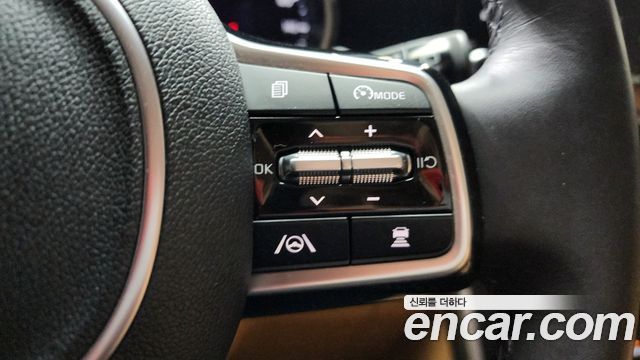 Kia Carnival (IV) Gasoline 11-Seater Prestige 2023 — фото 17