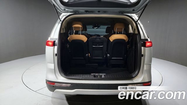 Kia Carnival (IV) Gasoline 11-Seater Prestige 2023 — фото 20