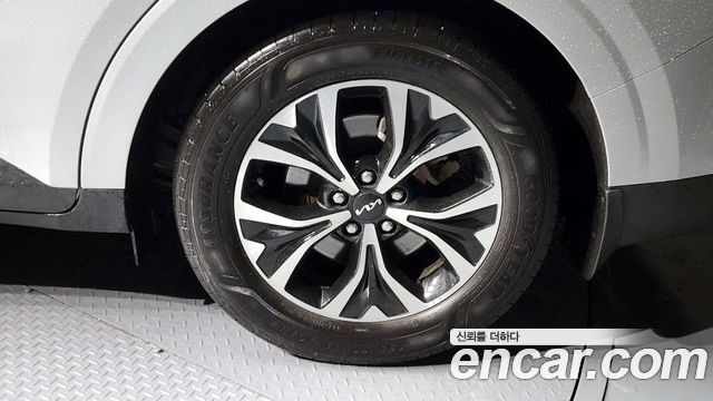 Kia Carnival (IV) Gasoline 11-Seater Prestige 2023 — фото 21