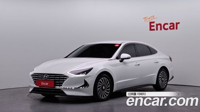 Hyundai Sonata Hybrid (DN8) Premium Family