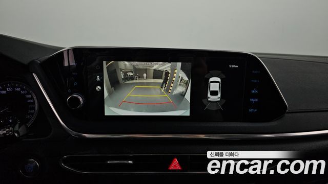 Hyundai Sonata Hybrid (DN8) Premium Family 2021 — фото 15