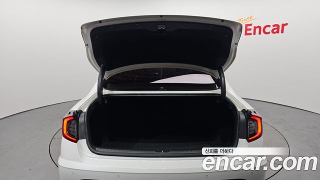 Hyundai Sonata Hybrid (DN8) Premium Family 2021 — фото 20
