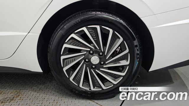 Hyundai Sonata Hybrid (DN8) Premium Family 2021 — фото 21