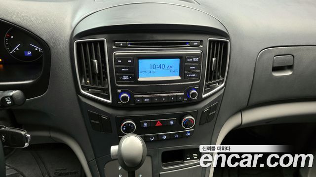 Hyundai Grand Starex Van 5-Seater Style 2021 — фото 15