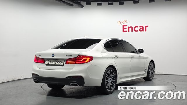 BMW 5 Series (G30) 530i xDrive M Sport Package Plus 2018 — фото 2