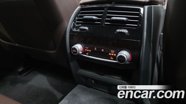 BMW 5 Series (G30) 530i xDrive M Sport Package Plus 2018 — фото 19