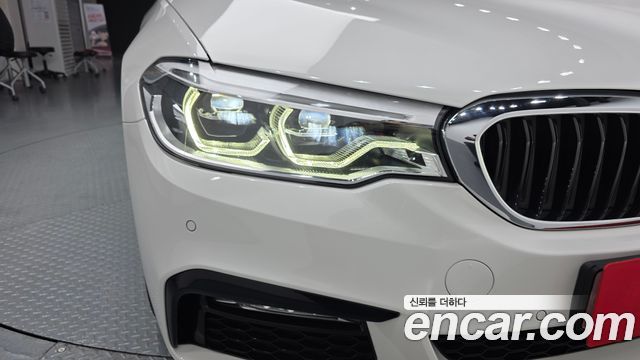 BMW 5 Series (G30) 530i xDrive M Sport Package Plus 2018 — фото 22