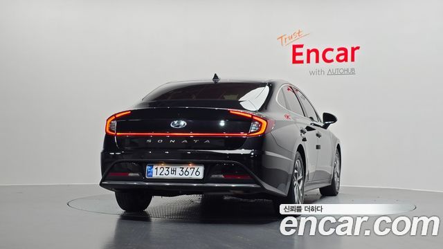Hyundai Sonata (DN8) 2.0 Premium 2021 — фото 4