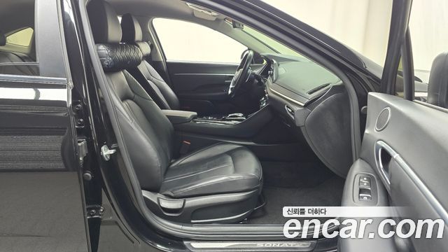 Hyundai Sonata (DN8) 2.0 Premium 2021 — фото 11