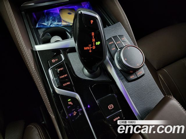 BMW 6 Series GT (G32) 620d xDrive M Sport 2022 — фото 8