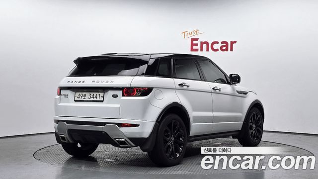 Land Rover Range Rover Evoque 2.2 SD4 Dynamic 2013 — фото 2