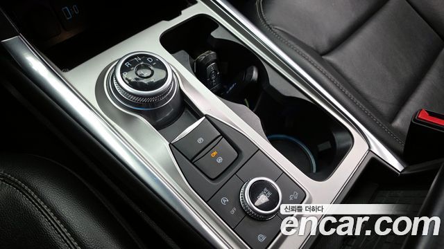 Ford Explorer (VI) 2.3 LimIted 4WD 2021 — фото 9