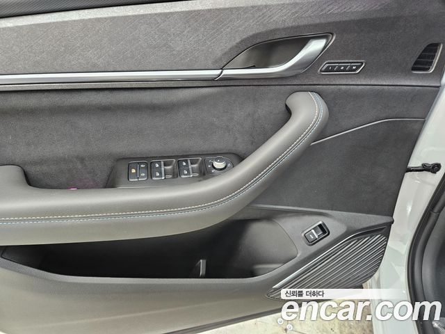 Renault Korea Grand Koleos 2.0 Esprit Alpine 2WD 2025 — фото 8