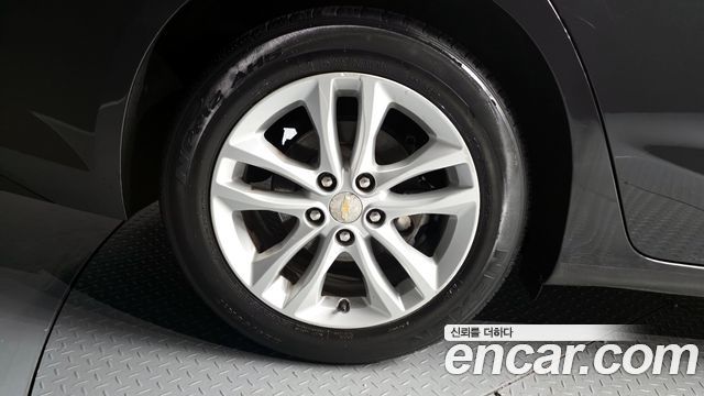 Chevrolet Malibu 1.5 Turbo LT Deluxe 2017 — фото 5