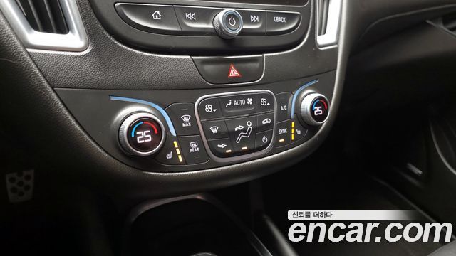 Chevrolet Malibu 1.5 Turbo LT Deluxe 2017 — фото 17
