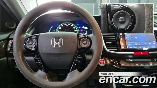 Honda Accord 2.0 Hybrid 9th 2017 — фото 10