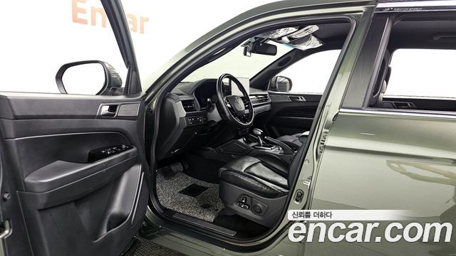 KG Mobility (SsangYong) Rexton Sports Khan Diesel 2.2 4WD Culman Noblesse 2024 — фото 10