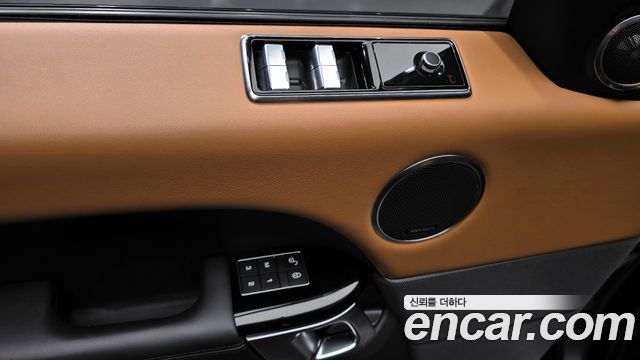 Land Rover Range Rover Sport (II) 3.0 SDV6 AB Dynamic 2018 — фото 17