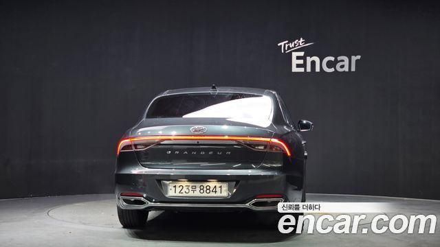 Hyundai Grandeur (IG) 3.0 LPi Rent Car Premium 2022 — фото 4