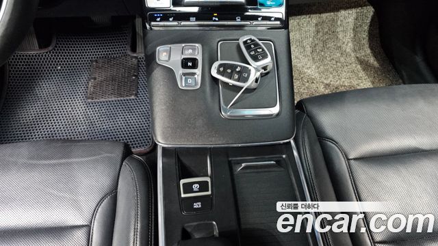 Hyundai Grandeur (IG) 3.0 LPi Rent Car Premium 2022 — фото 9