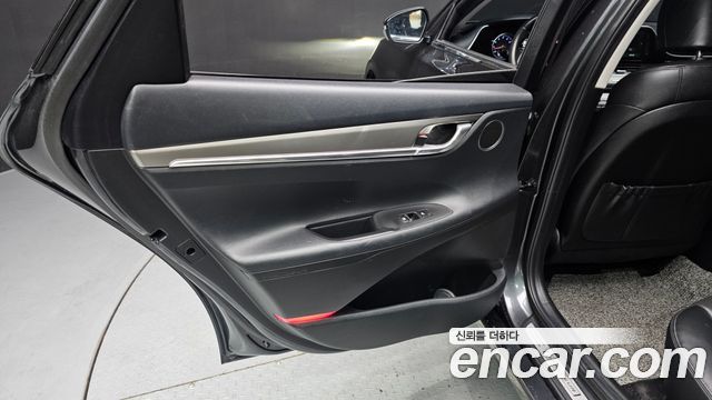 Hyundai Grandeur (IG) 3.0 LPi Rent Car Premium 2022 — фото 25
