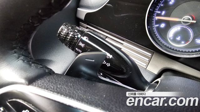 Hyundai Grandeur (IG) 3.0 LPi Rent Car Premium 2022 — фото 31