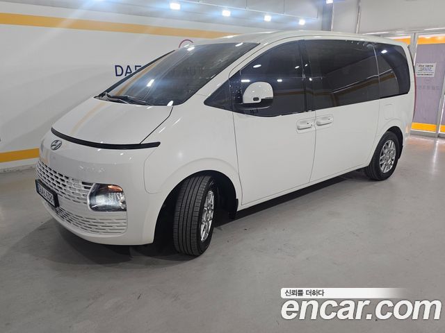 Hyundai Staria Tourer 9-Seater Modern 2022 — фото 2