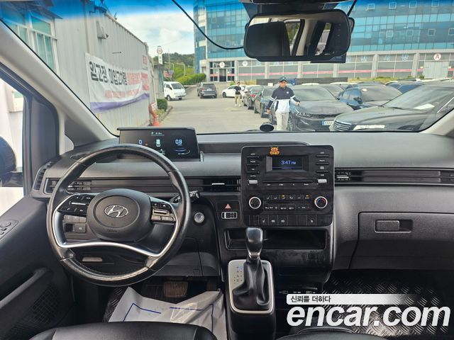 Hyundai Staria Tourer 9-Seater Modern 2022 — фото 16