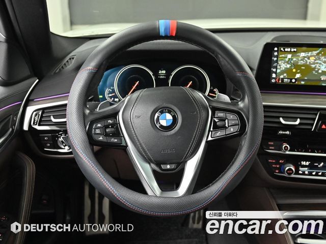 BMW 5 Series (G30) 530i M Sport Package Plus 2017 — фото 18