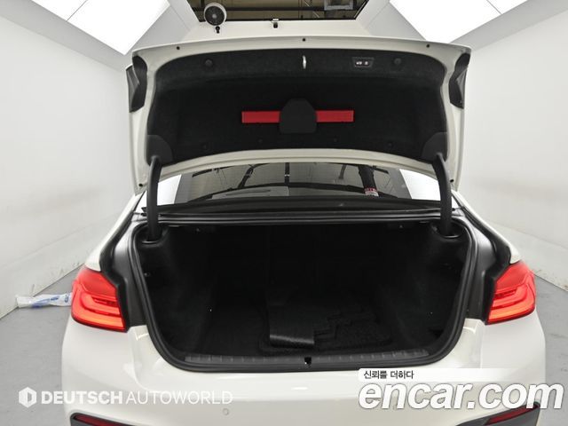 BMW 5 Series (G30) 530i M Sport Package Plus 2017 — фото 24