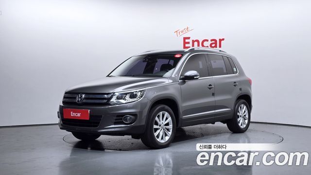 Volkswagen Tiguan 2.0 TDI Comfort 5N 2015 — фото 1
