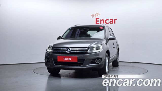 Volkswagen Tiguan 2.0 TDI Comfort 5N 2015 — фото 3