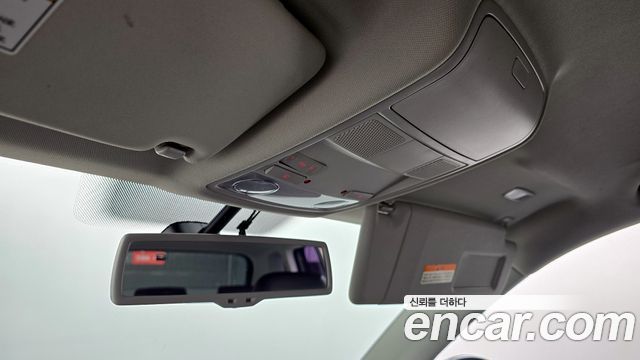Volkswagen Tiguan 2.0 TDI Comfort 5N 2015 — фото 17