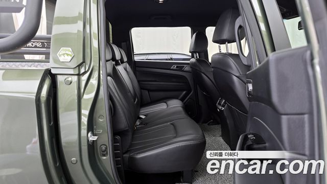 KG Mobility (SsangYong) Rexton Sports Khan Diesel 2.2 4WD Culman Prestige 2024 — фото 15