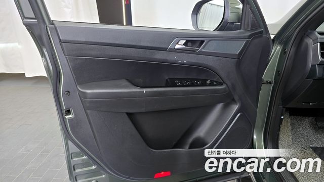 KG Mobility (SsangYong) Rexton Sports Khan Diesel 2.2 4WD Culman Prestige 2024 — фото 30