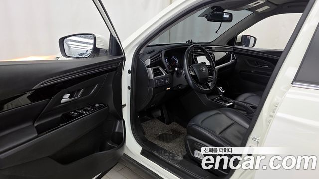KG Mobility (SsangYong) Beautiful Korando Gasoline 1.5 2WD C5 2022 — фото 10