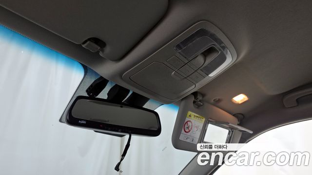 KG Mobility (SsangYong) Beautiful Korando Gasoline 1.5 2WD C5 2022 — фото 21