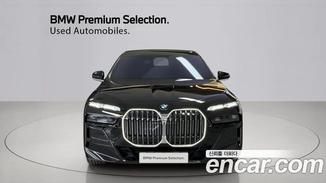 BMW 7 Series (G70) 740i xDrive M Sport 2025 — фото 3