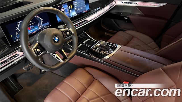 BMW 7 Series (G70) 740i xDrive M Sport 2025 — фото 19