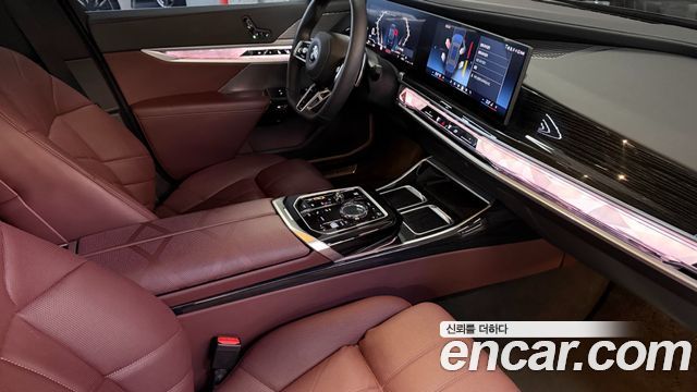 BMW 7 Series (G70) 740i xDrive M Sport 2025 — фото 20