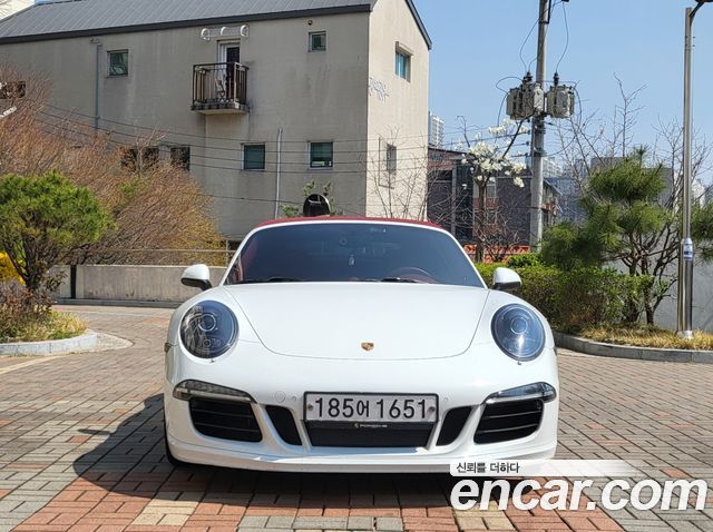 Porsche 911 Carrera 4S Cabriolet 991