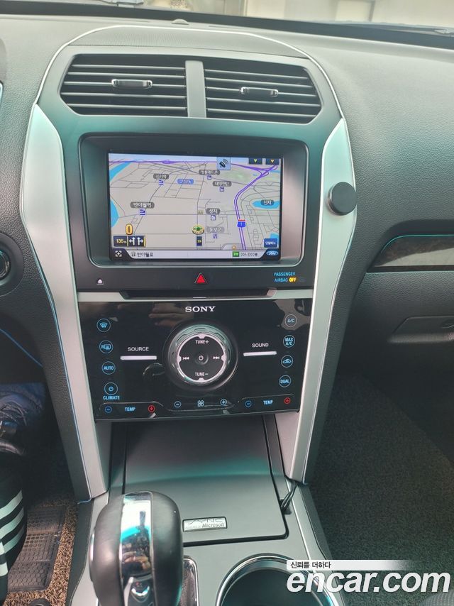 Ford Explorer 3.5 Limited 4WD 5th 2014 — фото 15