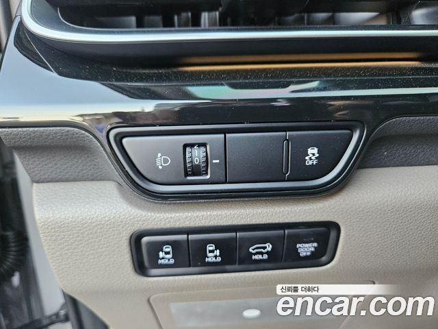 Kia Carnival (IV) Gasoline 9-Seater Gravity 2025 — фото 17