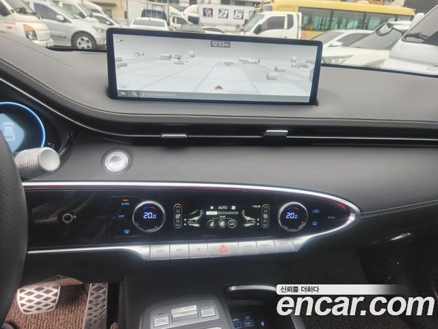 Genesis GV70 2.5T Gasoline AWD 2024 — фото 8