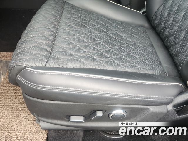 Genesis GV70 2.5T Gasoline AWD 2024 — фото 19